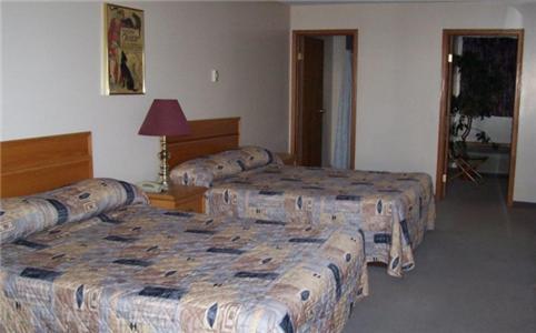 Model A Inn Cranbrook Dış mekan fotoğraf